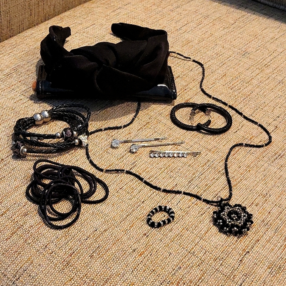 Hair and jewelry bundle multiple brands.
